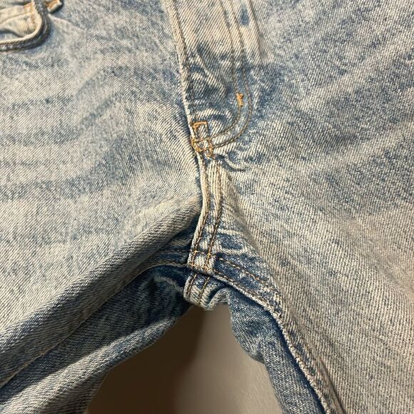 We The Free- Destroyed Distressed Straight-Leg LightWash Raw Hem Jeans- Size 25 - Picture 10 of 12